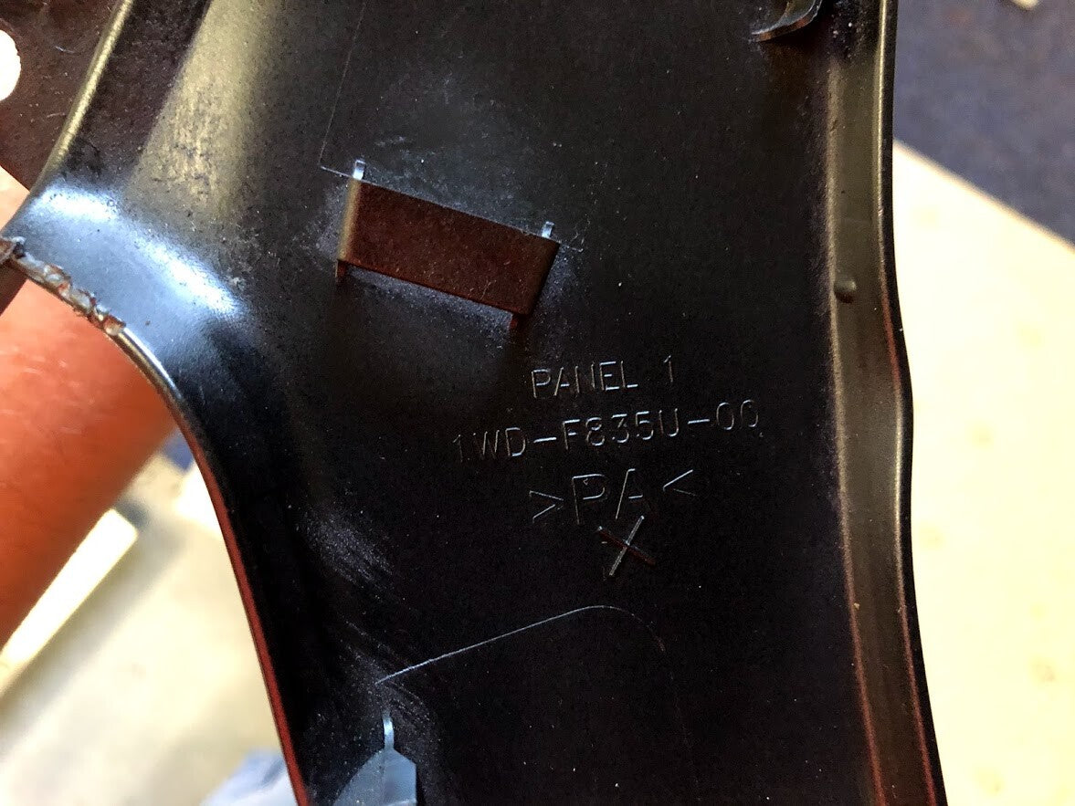 Left Inner Cowling Trim Yamaha R3 15-16 2016 1WD-F835U-00