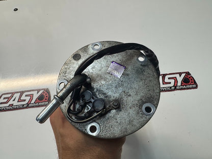 Kawasaki Vulcan VN900 Classic 2006-2022 Fuel Pump OEM 49040-0022