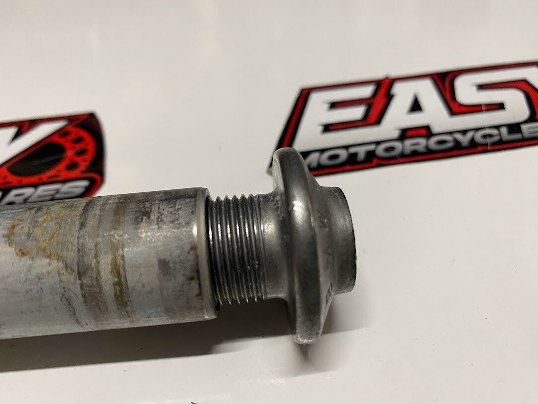 Swing Arm Pivot Bolt BMW GS F750 2019