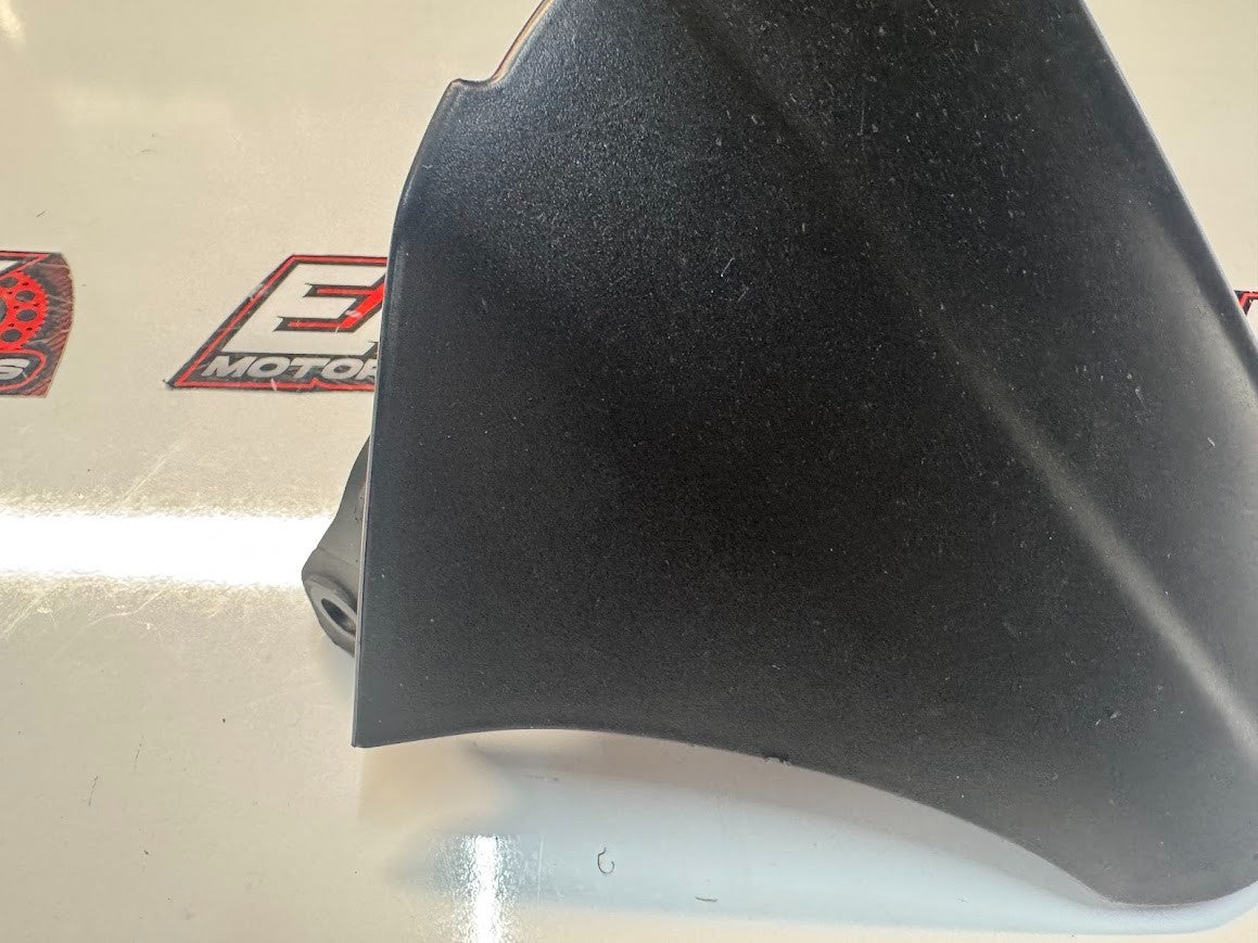 Rear Hugger Fender Suzuki GSXR 1000 05-08 2008 63114-41G00-291