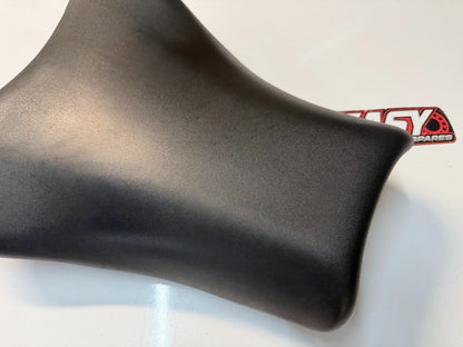 Rider Seat Suzuki GSXR 1000 2005-2006 OEM 45100-41G02-6BY