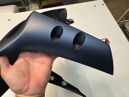 Yamaha YZF R1 2022-2023 Front Fender Mudguard Hugger OEM Genuine 14B-Y2151-00