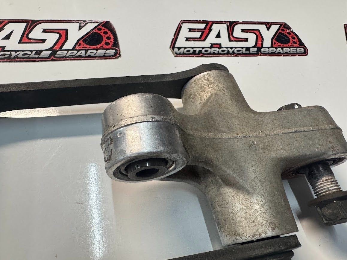 Suzuki VL 1500 Intruder 1998-2004 Shock Linkages OEM Genuine 62600-26841