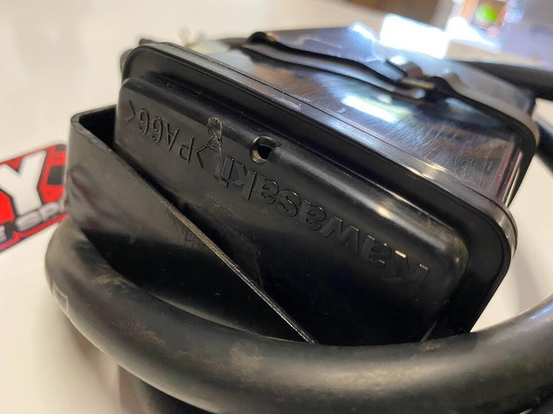 Carbon Filter Canister Kawasaki Ninja ZX1000 2017