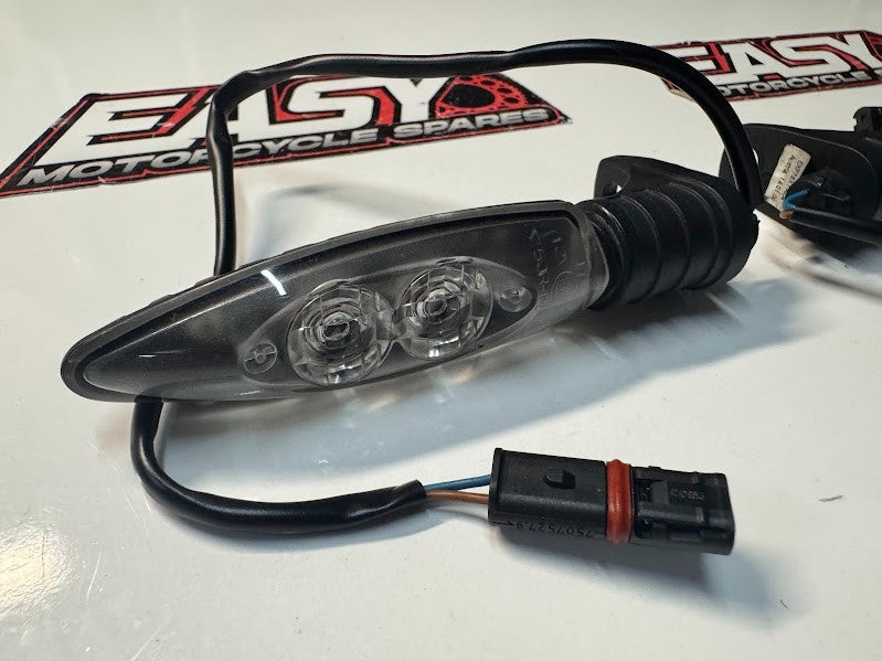 BMW F800 ST 2009 Rear Indicator Blinkers OEM Genuine 63238522500