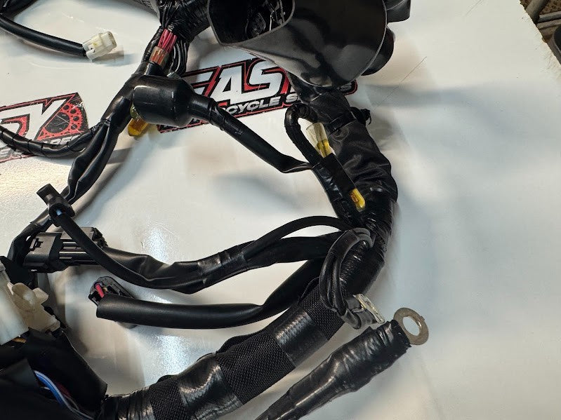 Yamaha YZF R1 2020-2025 Main Wiring Harness OEM Genuine B3L-82590-02