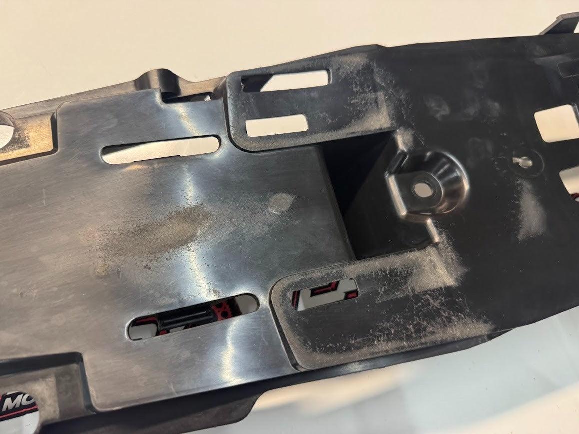 Suzuki GSXR 1000 2007-2008 Inner Fender Battery Tray OEM Genuine 63111-21H00