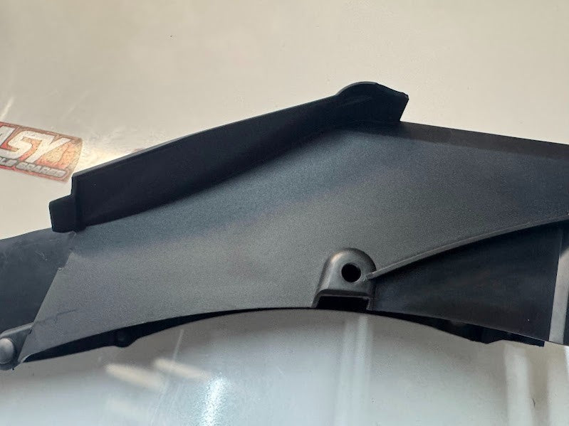 Yamaha YZF R7 2022-2025 Battery Box Rear Fender OEM Genuine BEB-8212B-00