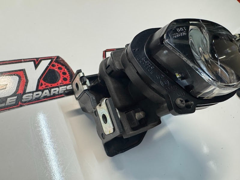 Yamaha YZF R1 2020-2025 Headlight Assembly OEM Genuine B3L-84300-00