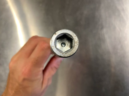 Front Axle Suzuki VL 250 2009