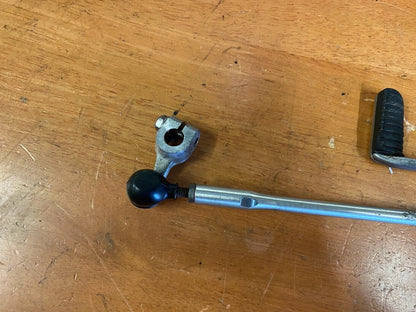 Gear Linkage and Pedal Yamaha R1 2000