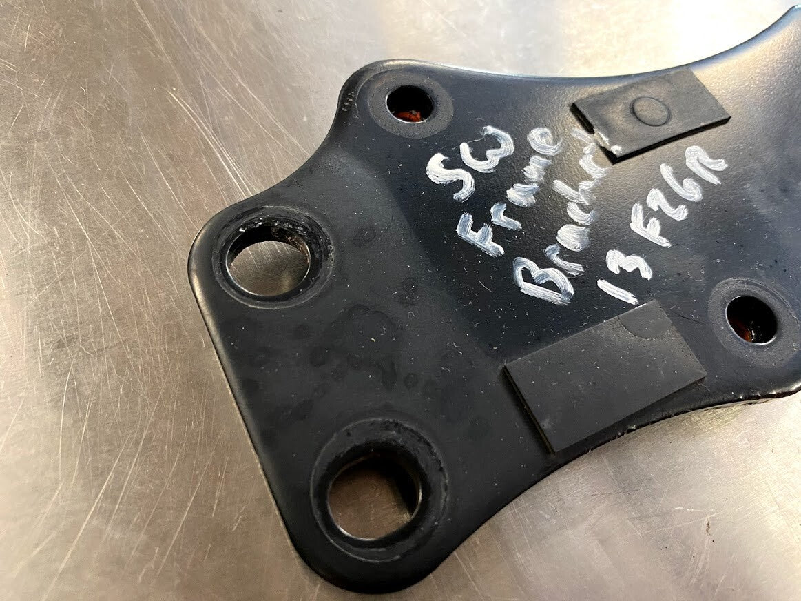 Swingarm Frame Bracket Yamaha FZ6R 2013