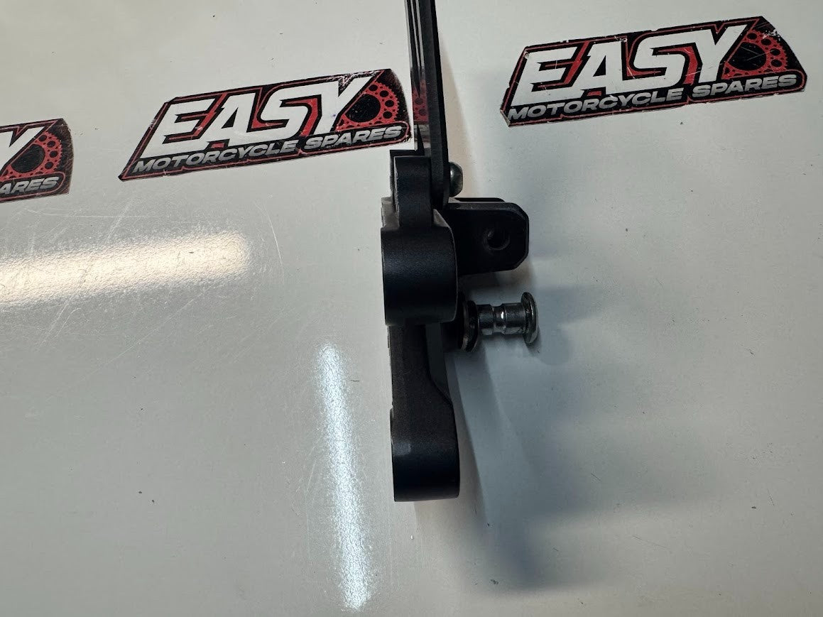 Yamaha YZF R7 2022-2025 LH Foot Peg Bracket Rear Set OEM Genuine BEB-27442-00