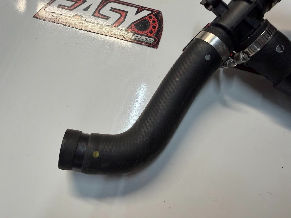 Coolant Hose Cap Assy Suzuki Boulevard C109R VLR 1800 T 2008-2014 17791-24D00