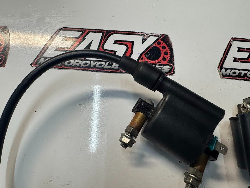 Kawasaki Vulcan VN900 Classic 2006-2022 Ignition Coils Pair OEM 21121-0027