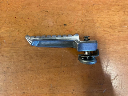 RH Pillion Peg Kawasaki ZX-10 1988 34028-1489