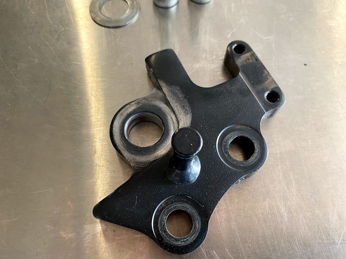 Frame Mount Yamaha FZ1 2008