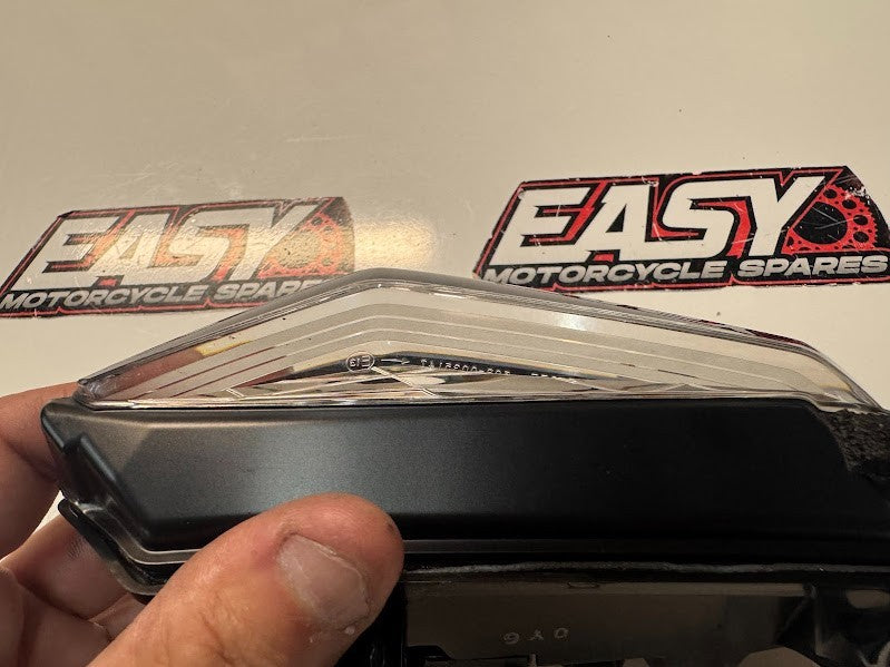 Yamaha YZF R1 2020-2025 RH Pilot Light OEM Genuine B3L-84302-00