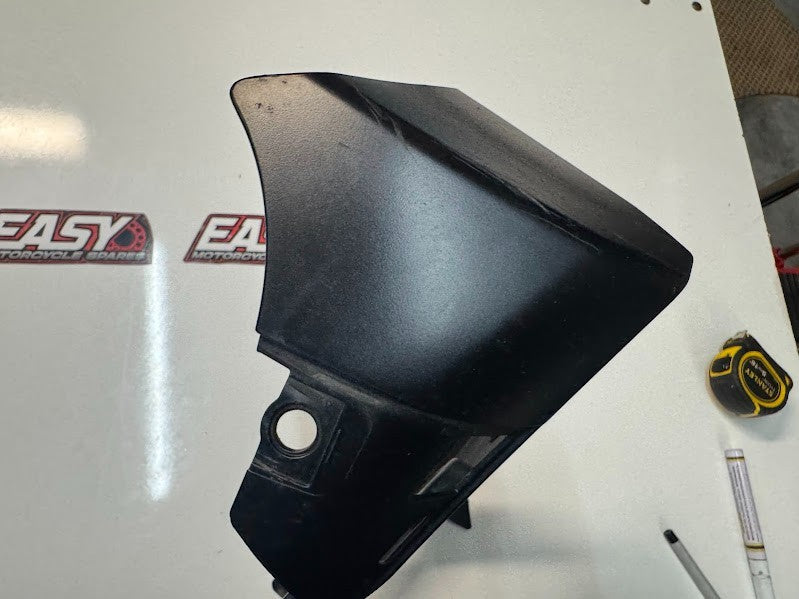 Yamaha YZF R1 2017-2019 Lower Inner 3 Panel Fairing OEM Genuine 2CR-2836M-00-P5