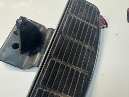 Suzuki VL 1500 Intruder 1998-2004 LH Rider Foot Rest OEM Genuine 43502-10F00
