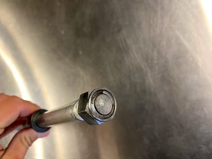 Swing Arm Bolt Suzuki VL 250 2009