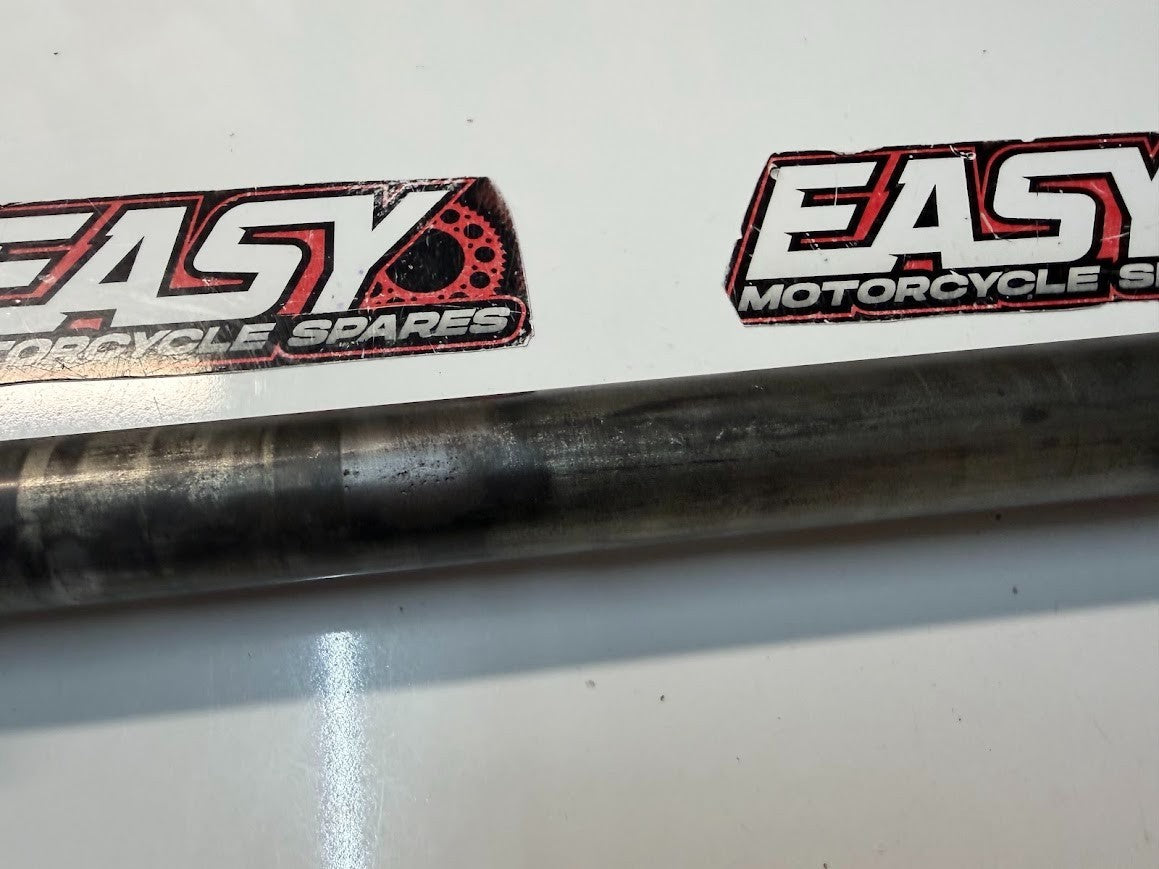 Rear Wheel Axle Suzuki GSXR 1000 2001-2008 OEM 64711-33E20