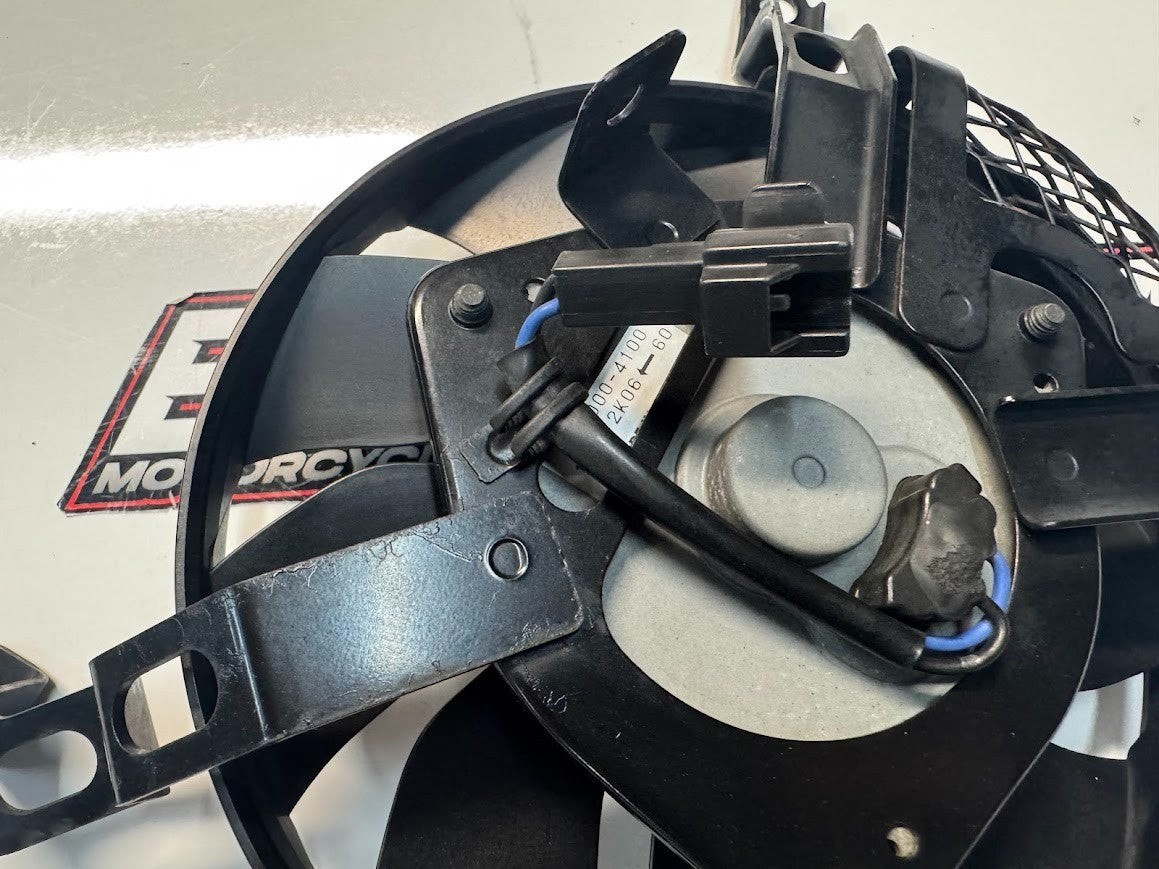 Suzuki GSXR 1000 2007-2008 Radiator Thermo Fan OEM Genuine 17800-21H00