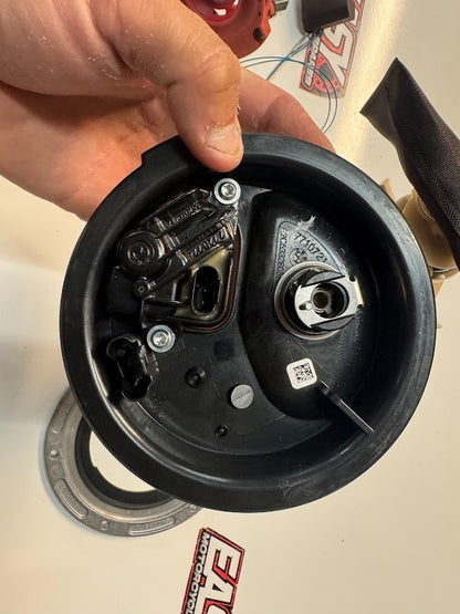 BMW S1000RR 2016 Fuel Pump Assembly Complete OEM Genuine K46 16147718349