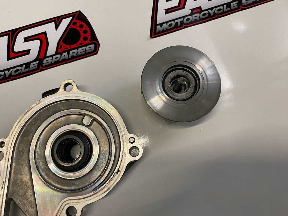 Kawasaki Vulcan S 650 2017-2025 Water Pump Housing Assy OEM Genuine 16142-0741