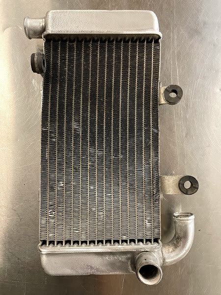 LH Radiator Honda VTR 1000 98-05 1998 19060-MBB-D61