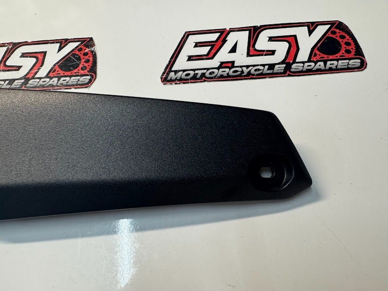 Yamaha YZF R7 2022-2025 RH Frame Side Cover 2 Mole OEM Genuine BEB-2171M-00