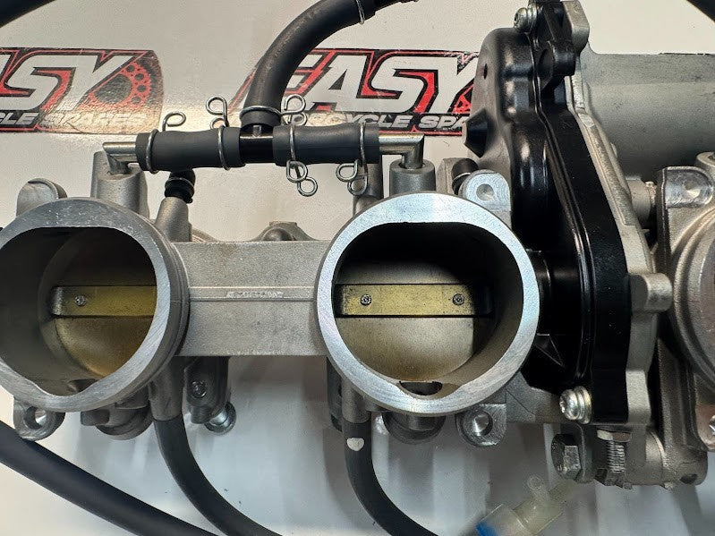 Yamaha YZF R1 2020-2021 Throttle Bodies TPS OEM Genuine B3L-13750-00
