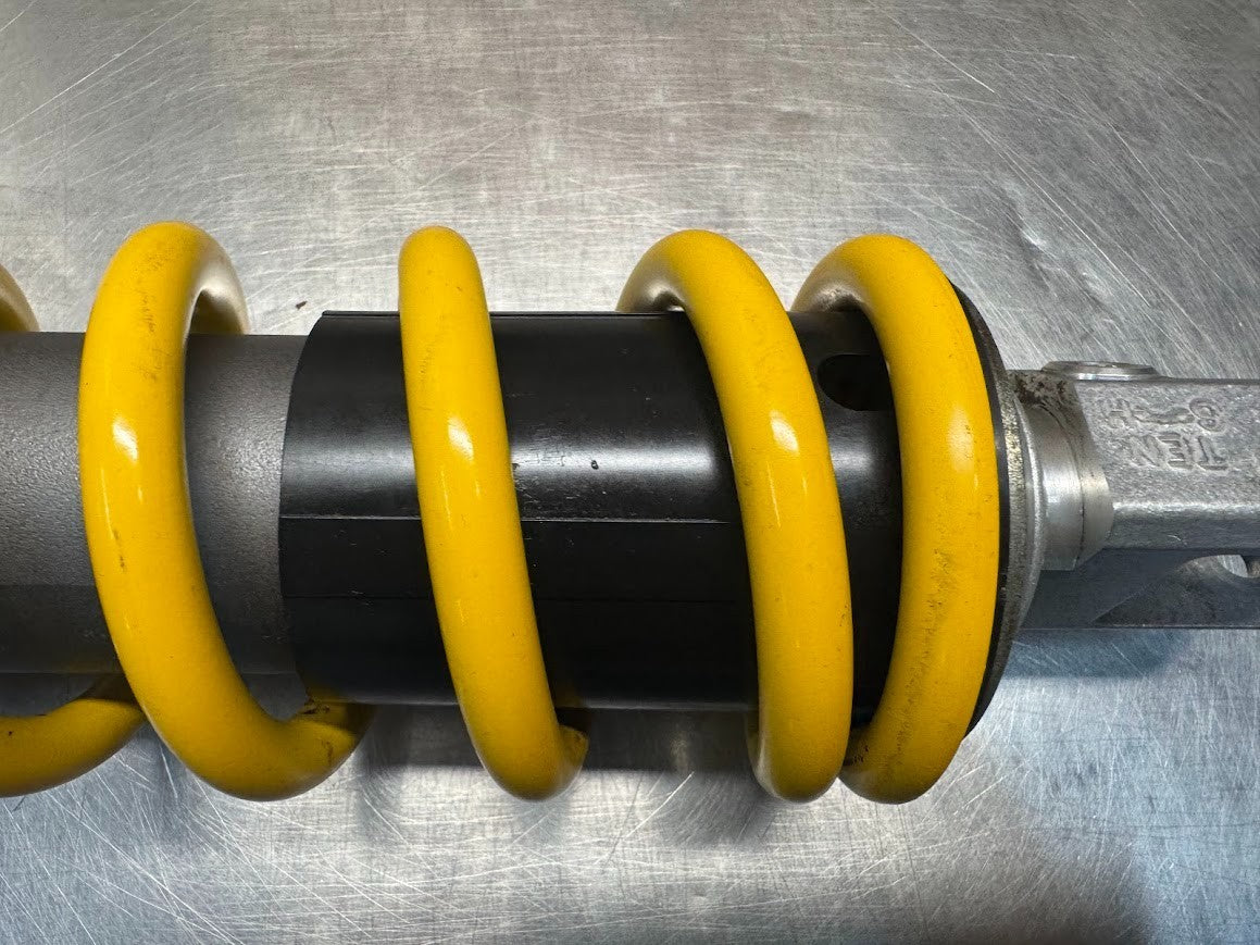 Suzuki GSXR 1000 2005-2006 Rear Shock OEM Genuine 62100-41G00-163