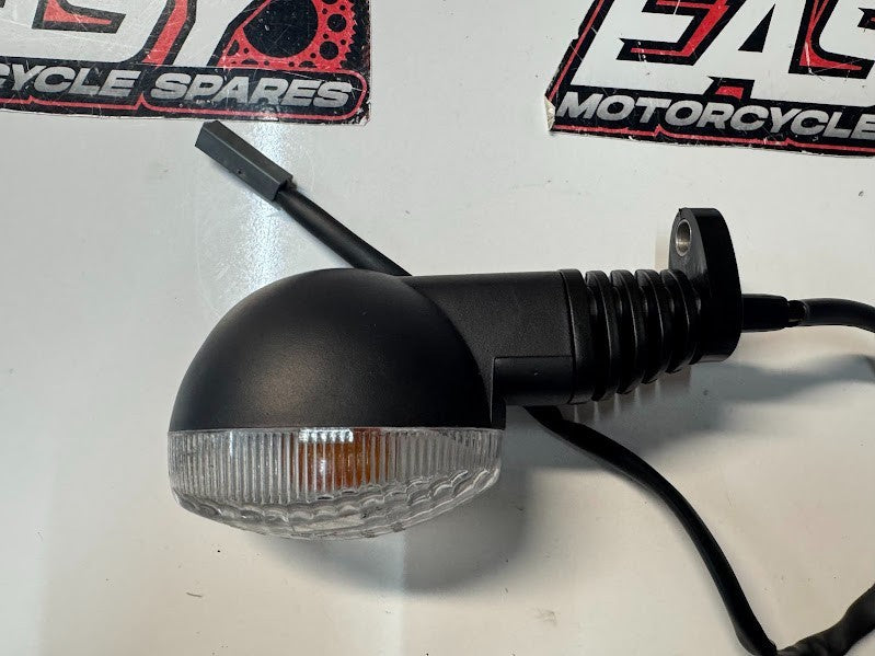 Kawasaki Vulcan S 650 2015-2025 RH Front Blinker Indicator OEM 23037-0417