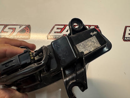 Yamaha YZF R1 2020-2025 RH Pilot Light OEM Genuine B3L-84302-00