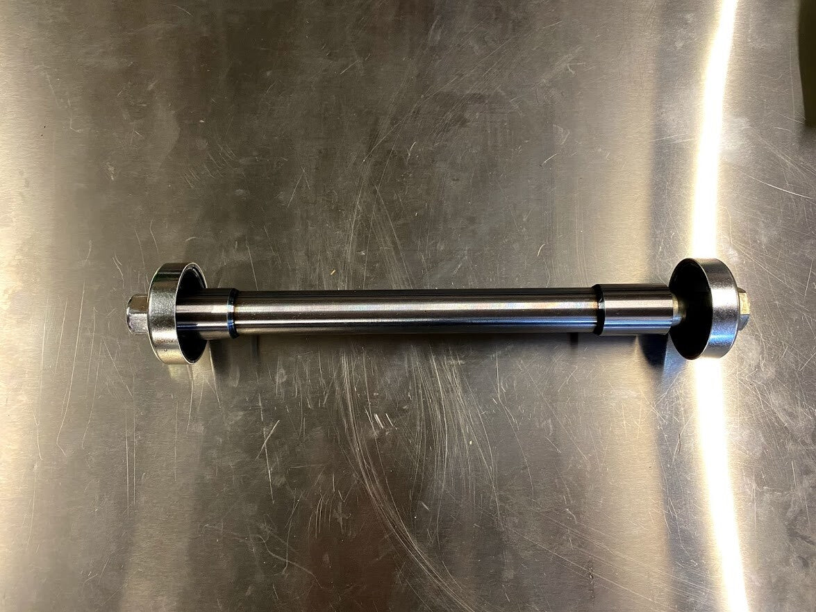 Swing Arm Axle Bolt Yamaha MT-03 2019