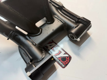 Swingarm Kawasaki Ninja 650L 2012-2016 OEM 33001-0586 Swing Arm