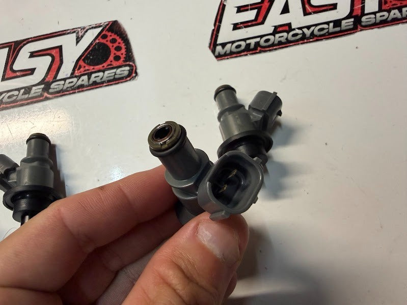 Secondary Fuel Injectors Honda CBR 1000 RR 2008-2019 OEM 16460-MFL-003