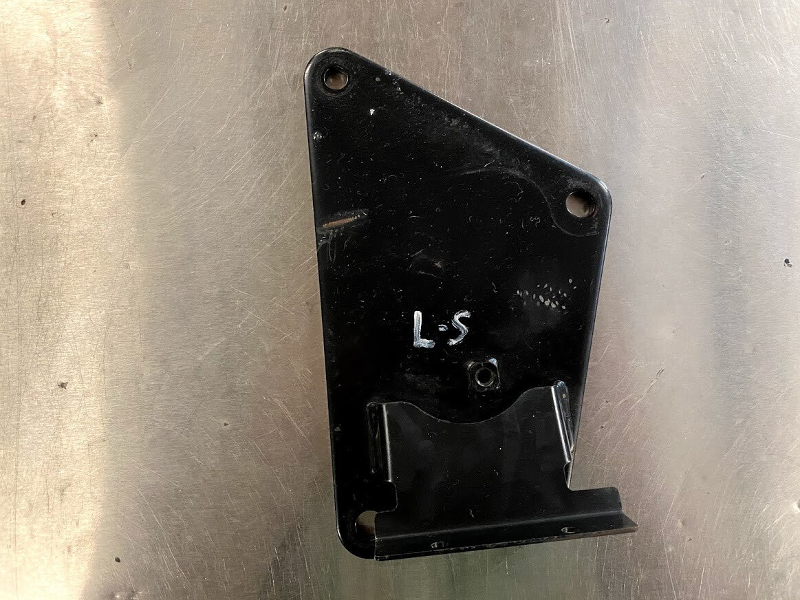 LH Frame Engine Mount Yamaha FZ6R 2013 