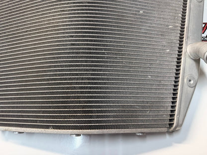 Radiator Cooling Suzuki GSXR 1000 2007-2008 OEM 17710-21H00