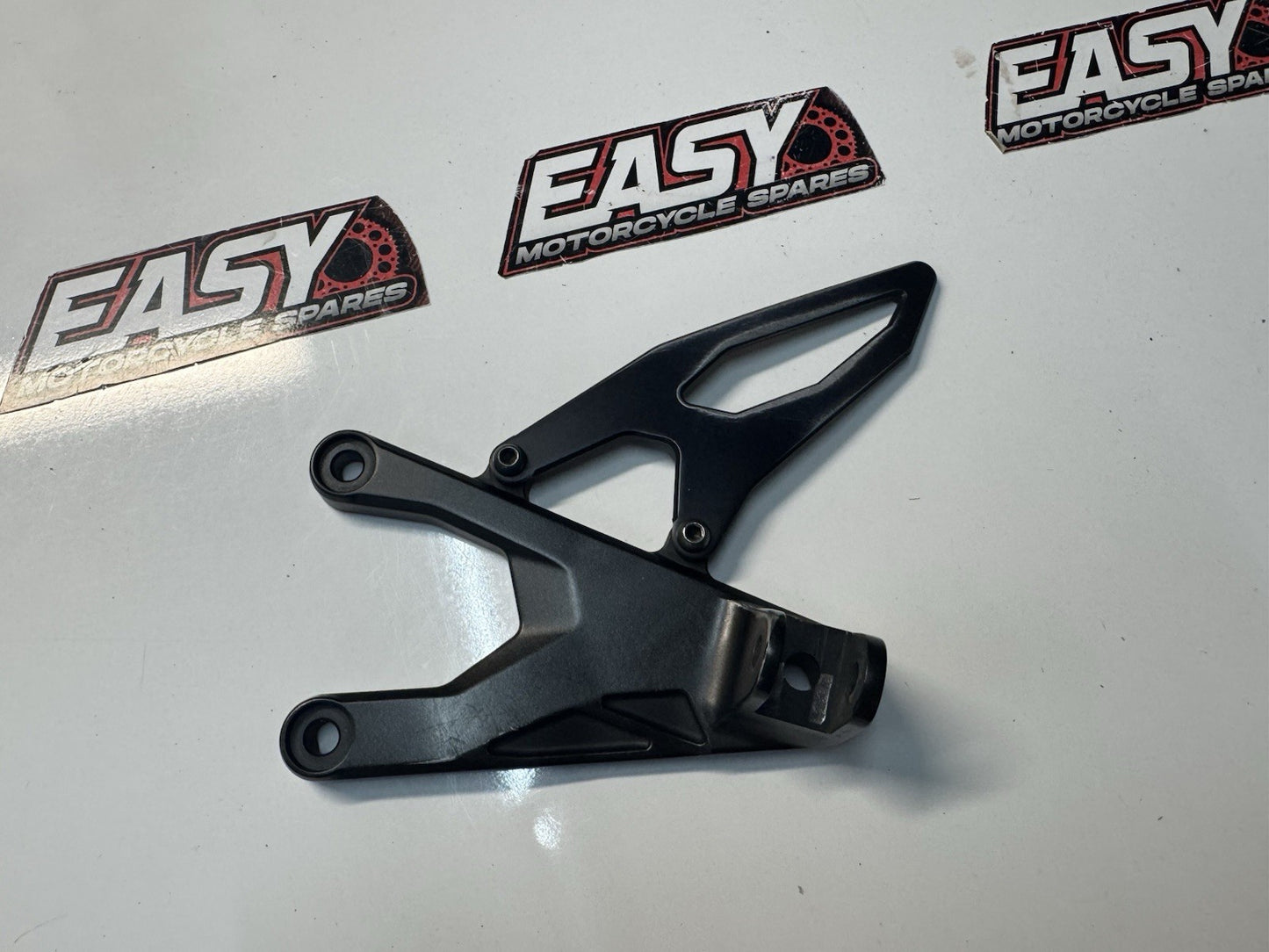 Yamaha YZF R1 2015-2025 LH Foot Peg Bracket Rear Set OEM Genuine 2CR-27442-00