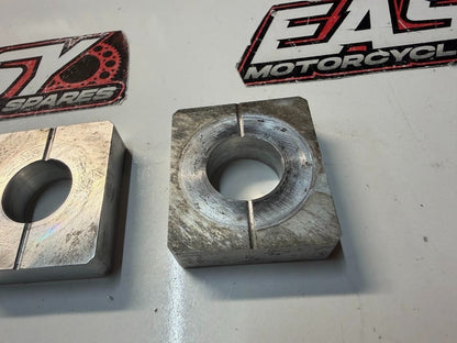 Chain Adjuster Blocks Kawasaki Ninja 650L 2012-2016 OEM 33040-1109