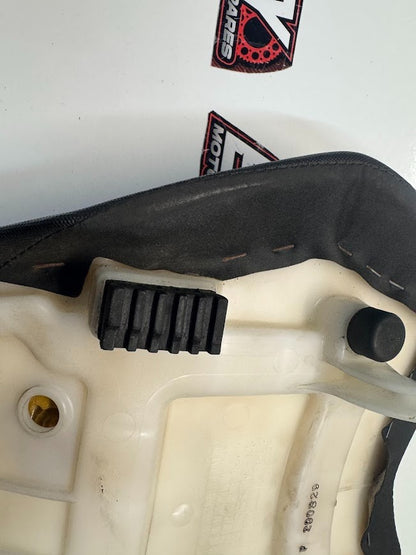 Suzuki GSXR 1000 2012-2016 Riders Seat OEM Genuine 45100-47H11-DW2