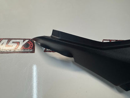 Yamaha YZF R7 2022-2025 RH Frame Side Cover 2 Mole OEM Genuine BEB-2171M-00