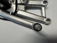 Aprilia RS4 125 4T 2011-2016 RH Foot Peg Assembly Rear Set OEM Genuine 866138