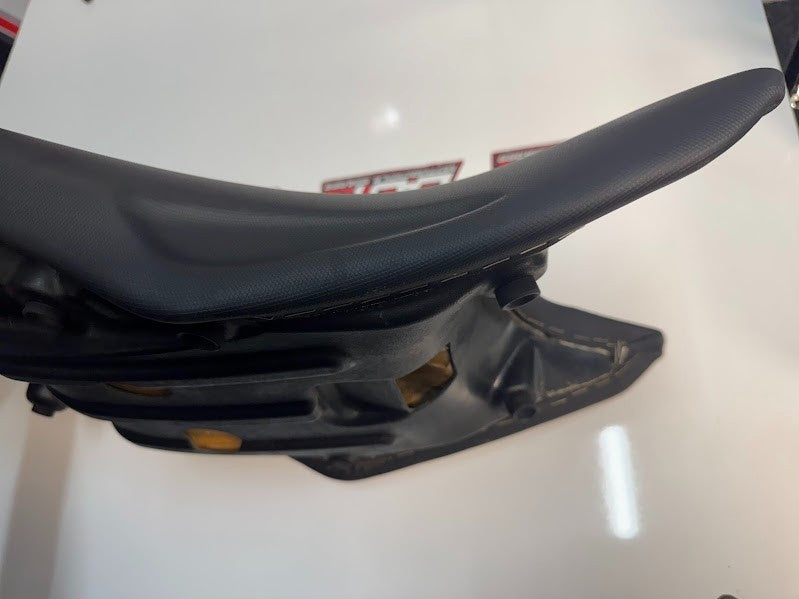 BMW F800 ST 2009 Dual Bench Seat OEM Genuine 52538554098