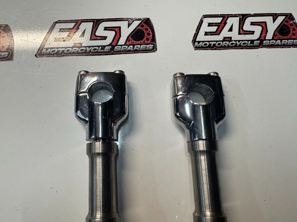 Suzuki VL 1500 Intruder 1998-2004 Handlebar Mounts Clamps