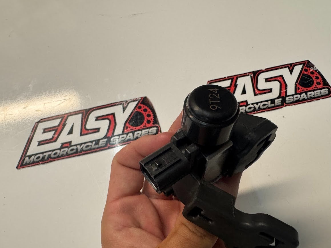 Yamaha YZF R1 2021-2025 Fuel Cut Solenoid Valve OEM Genuine B3L-1410H-01