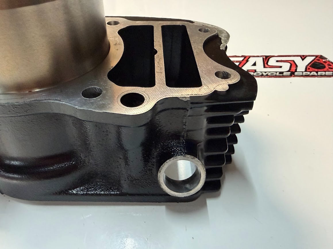 Front Cylinder Barrel Jug Kawasaki Vulcan VN900 Classic 2006-2019 OEM 11005-0085