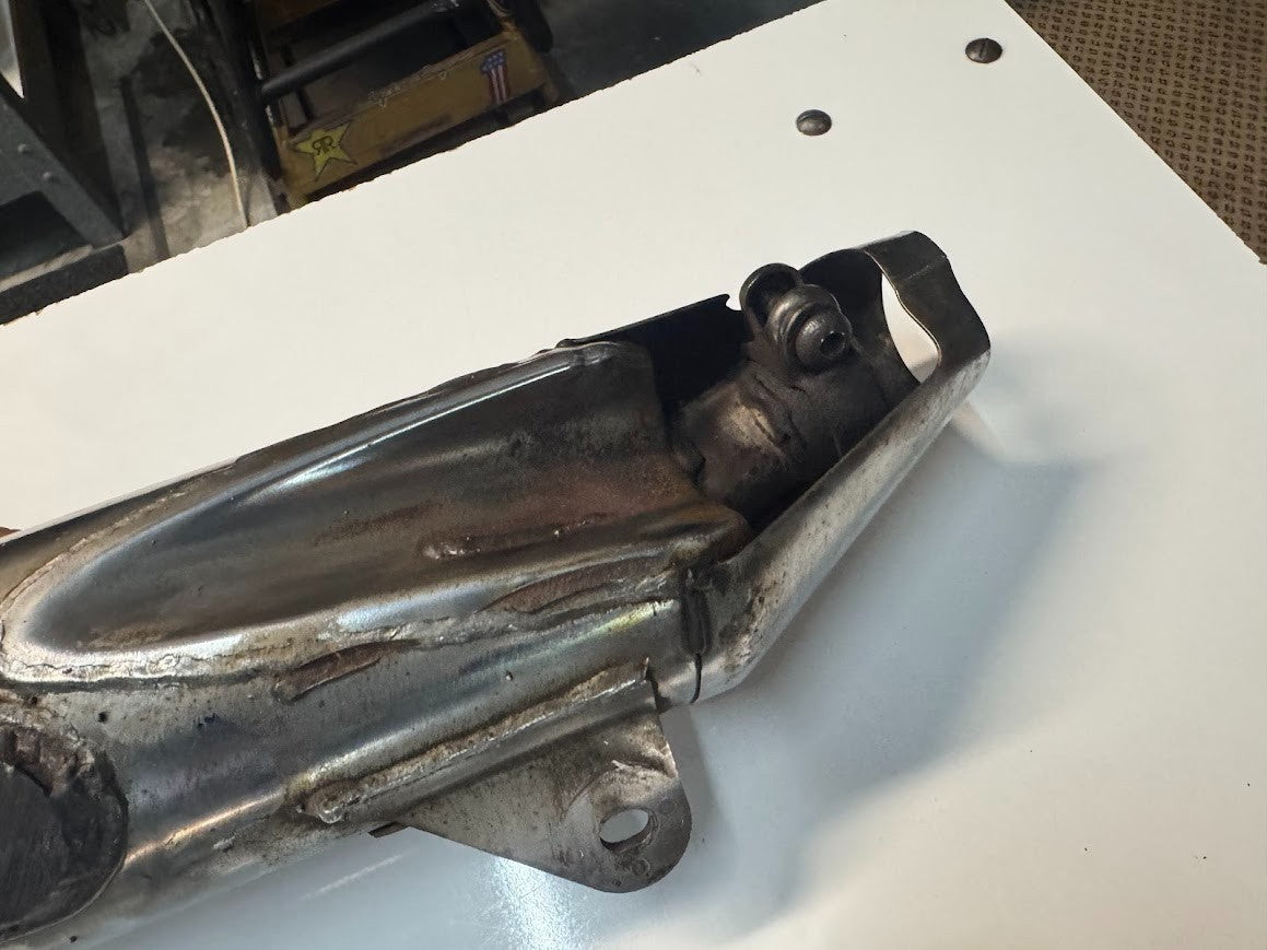 Suzuki VL 1500 Intruder 1998-2004 Mufflers Exhaust OEM Genuine 14340-10F30